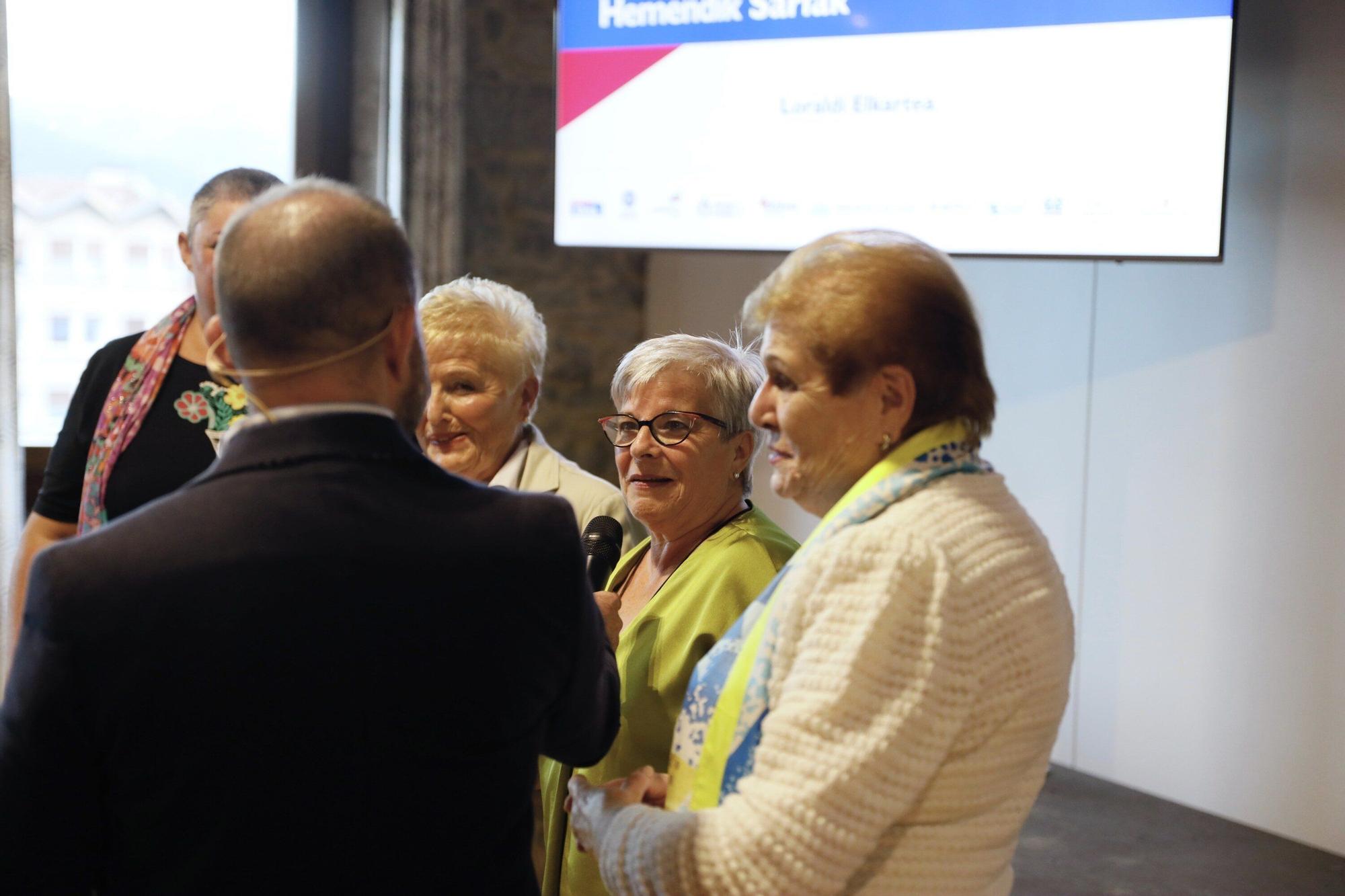 En imágenes: Entrega de los premios DEIA Laboral Kutxa Hemendik Sariak de la comarca Nerbioi-Ibaizabal