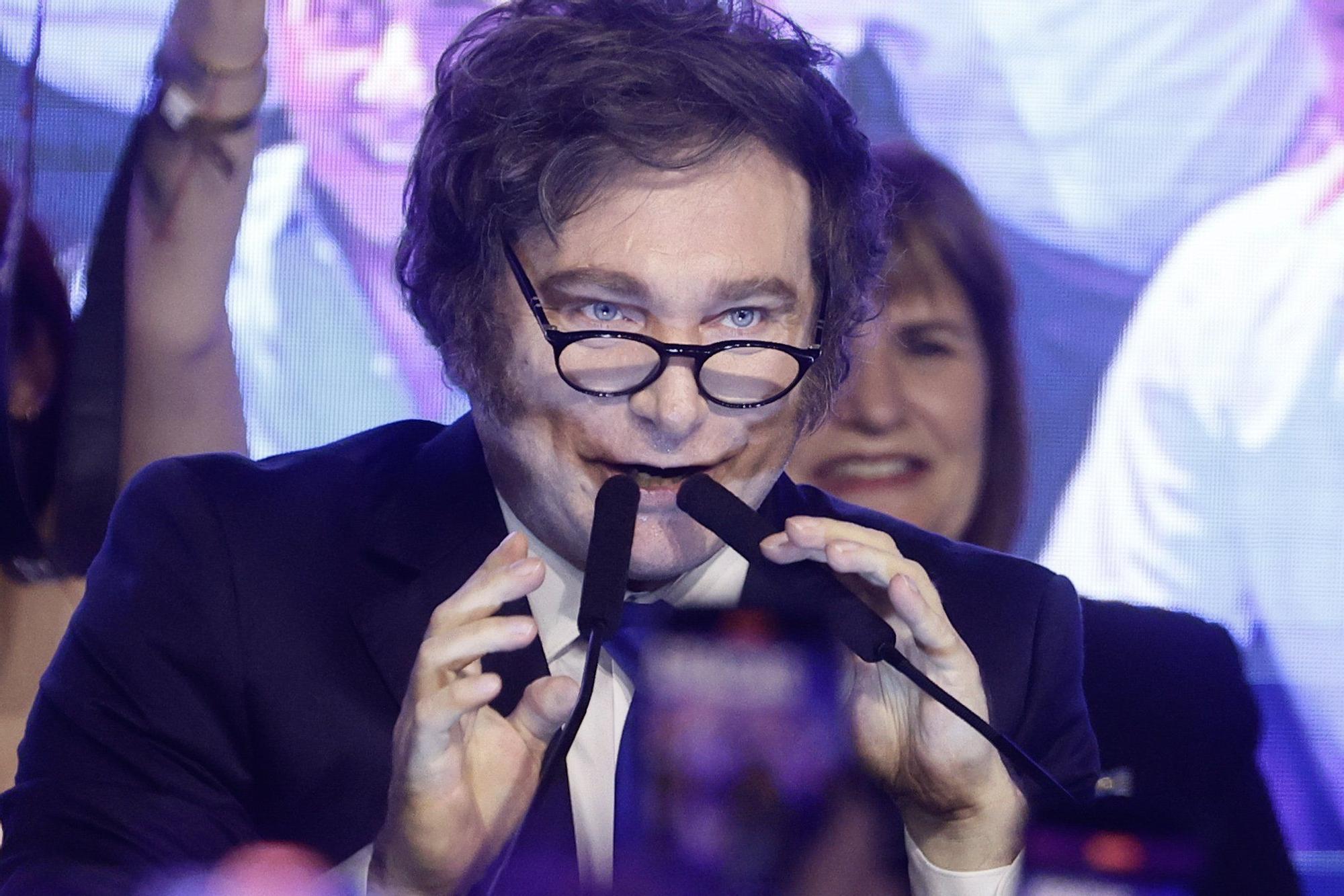 Milei, exultante tras arrasar en las elecciones de medio mandato: "Comienza la construcción de la Argentina grande"