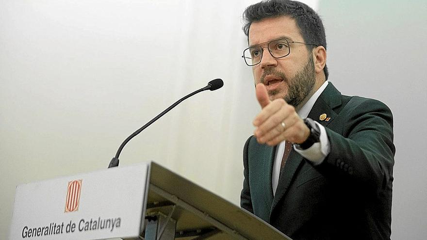 Aragonès llama “enemigos de Catalunya” a quienes critican su presencia en la cumbre