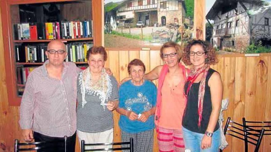 Munduko euskaldunen harremanak sendotzeko sortu da Eusko Diaspora webgunea