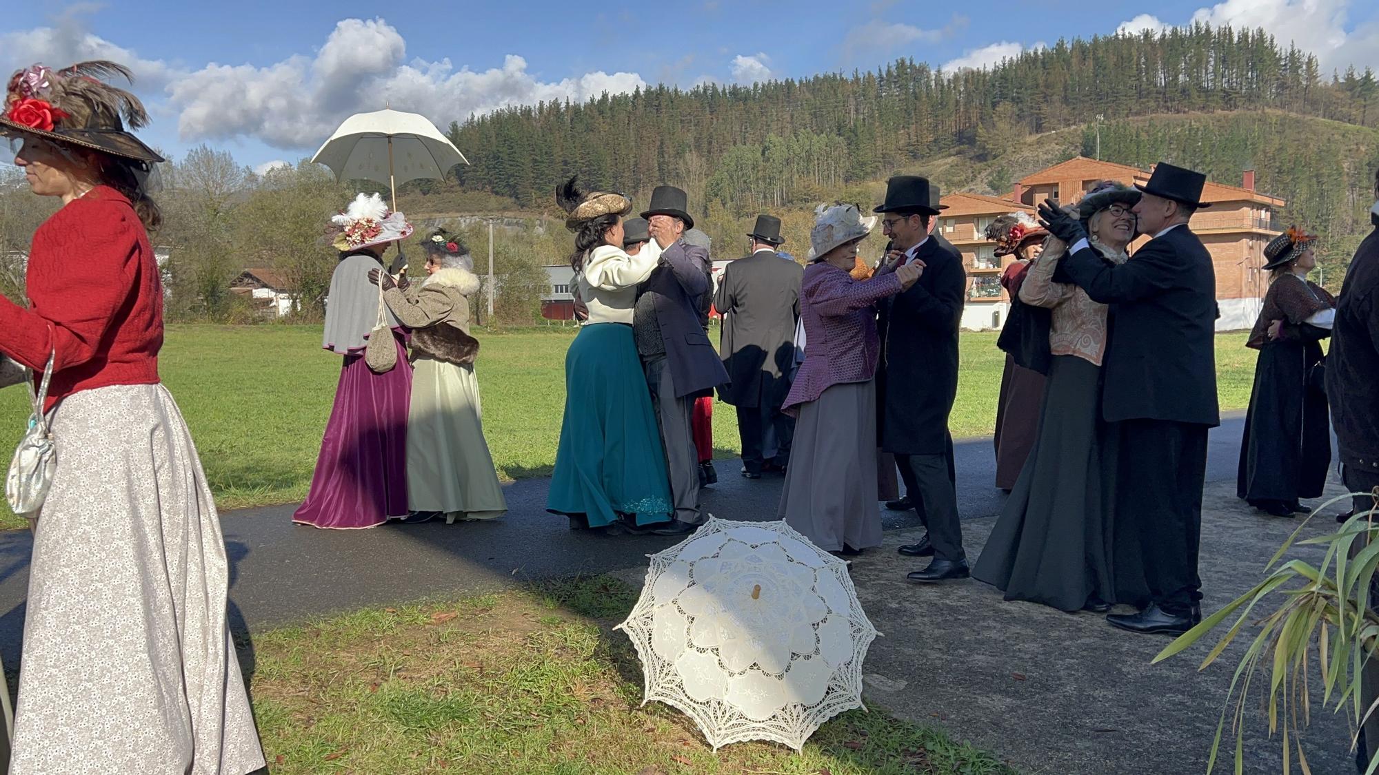 Ormaiztegiko XIX. mendeko Eleganteen Bilkura, iruditan