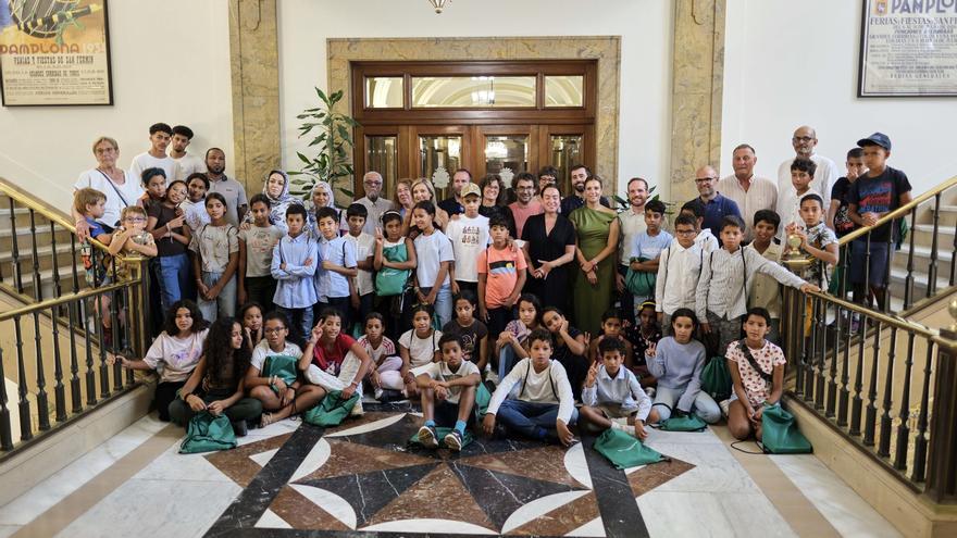 Pamplona recibe a los niños saharauis de 'Vacaciones en Paz'