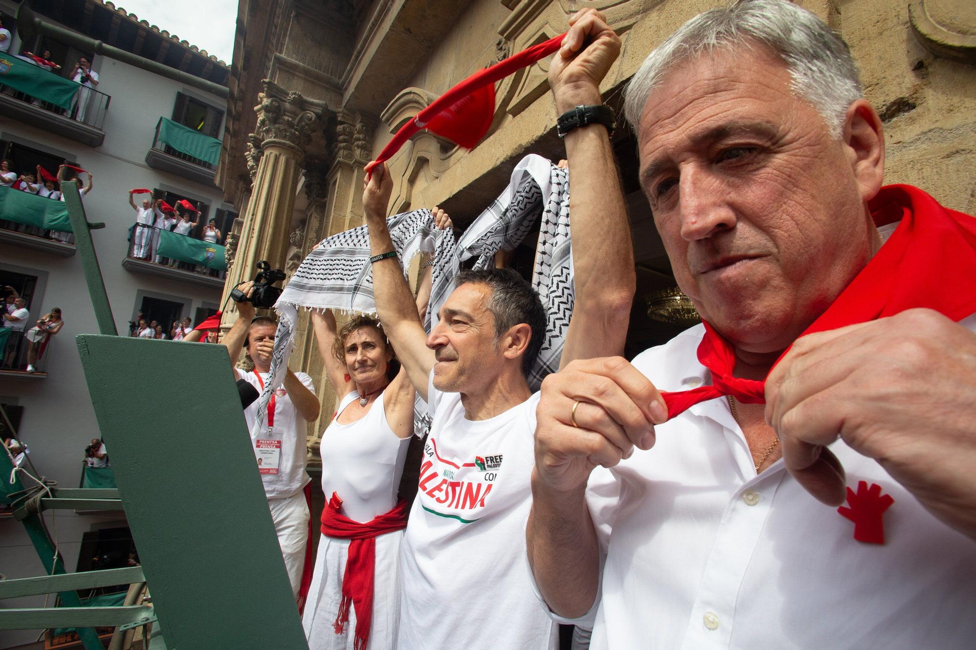 Fotos del  Chupinazo de San Fermín 2025 en Pamplona: ¡La fiesta más internacional se enciende con un grito solidario por Palestina!