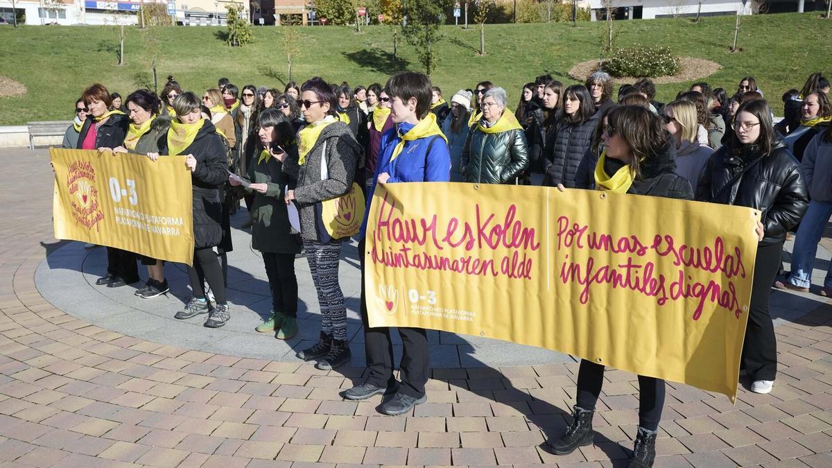 Concentración de la Plataforma 0-3 para reclamar &quot;una bajada de ratio real&quot;.