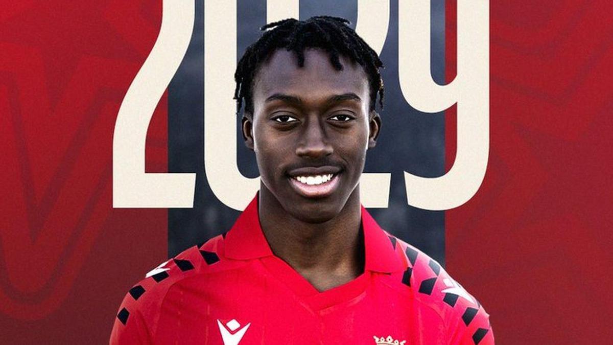 Cartel del anuncio de la renovación de Alykall.