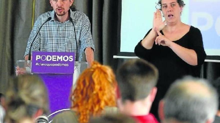 El portavoz de Podemos, Pablo Iglesias, el pasado mes de junio en una comparecencia de prensa.