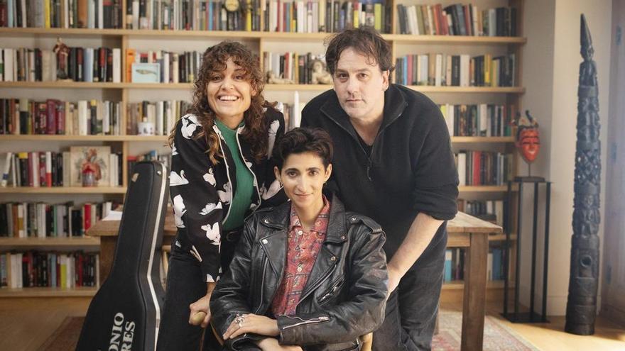 ‘Flores para Antonio’, el proyecto de Alba Flores para entender y sanar una herida