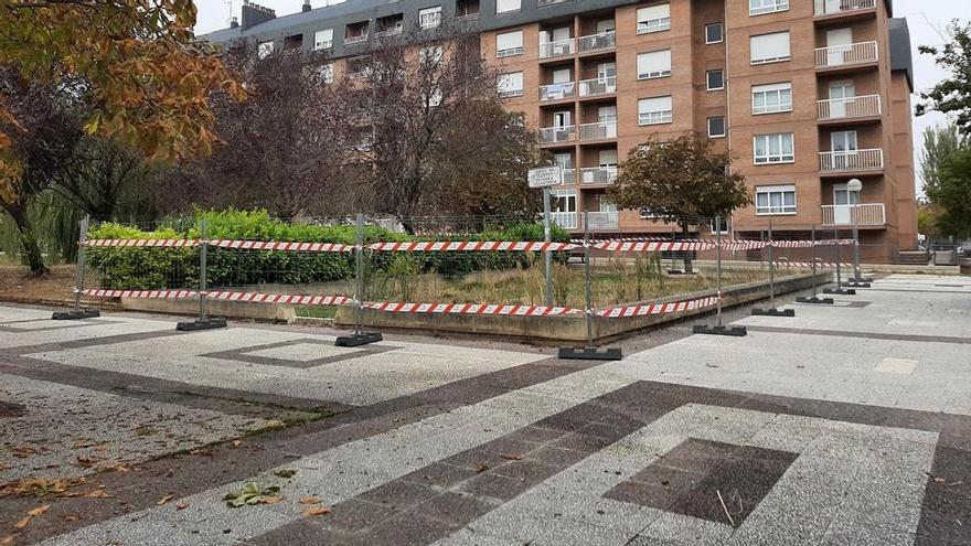 Arrancan las obras para transformar el antiguo arenero del barrio de Ariznabarra de Vitoria en una nueva zona verde