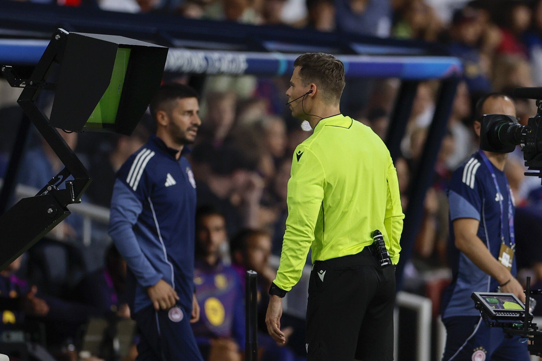 Imágenes del partido del Barcelona vs Olympiacos