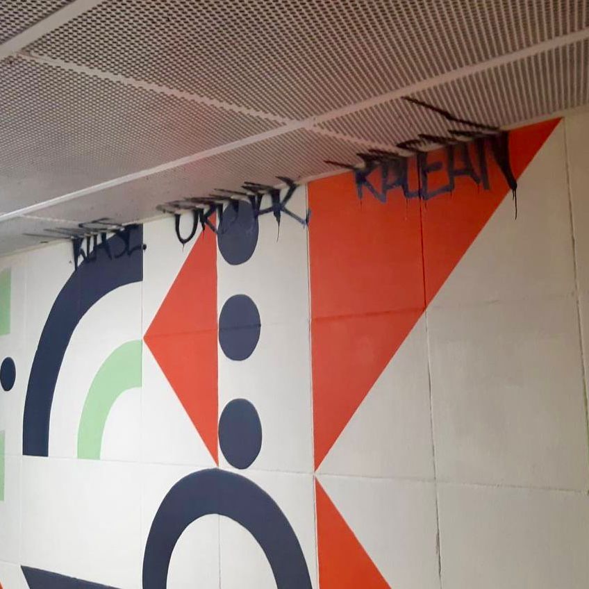 En imágenes: Vandalizan el mural de Teodoro Dublang