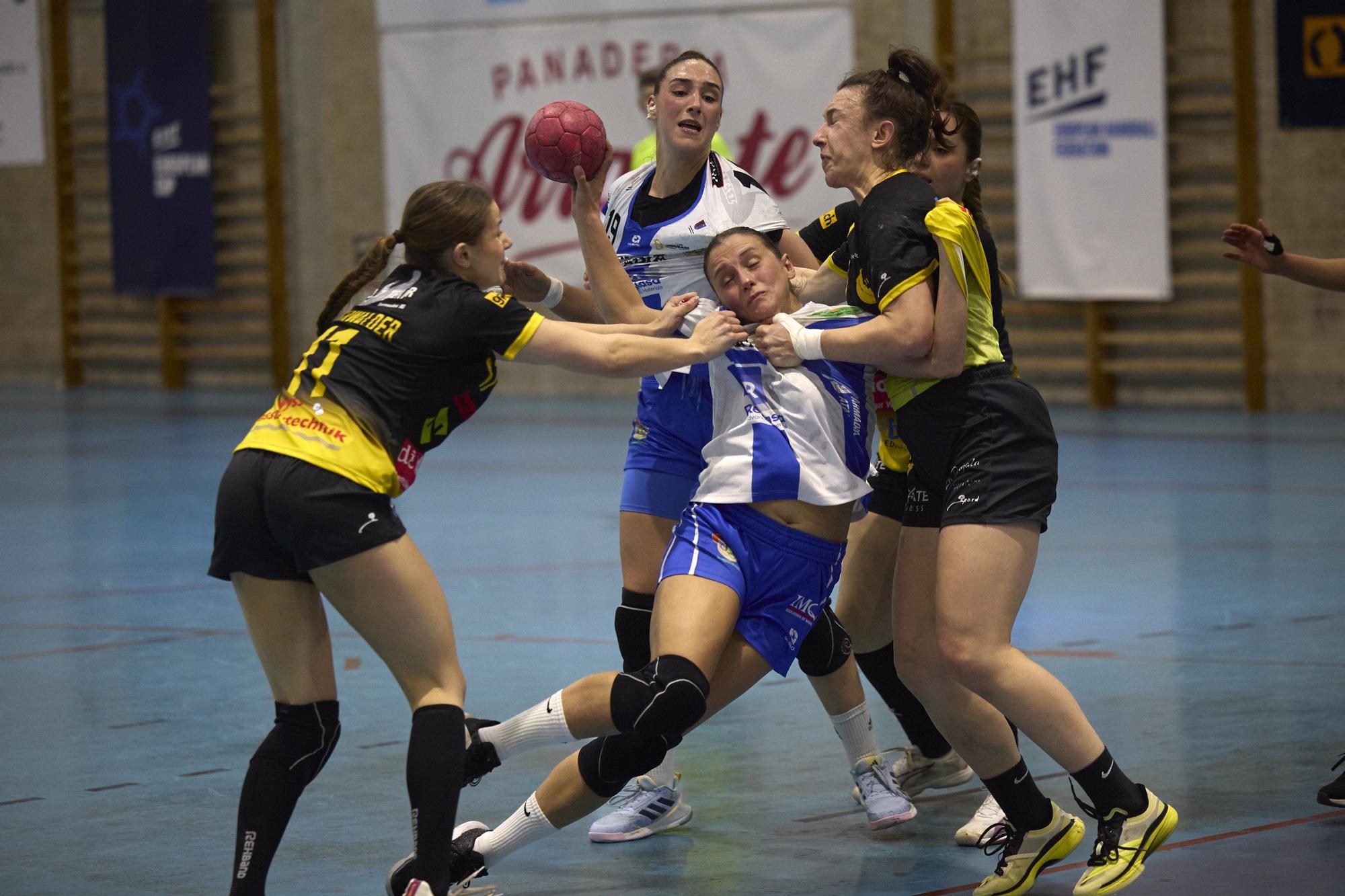 Fotos del partido Replasa Beti Onak-Winterthur