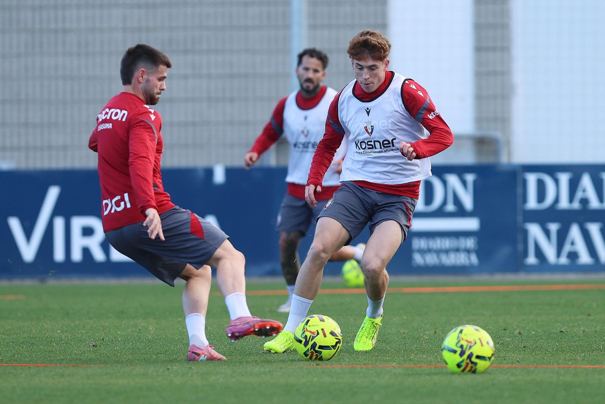 Fotos del entrenamiento de Osasuna (17/11/2025)