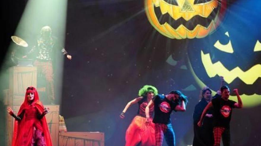 Nuevas producciones teatrales de aquí