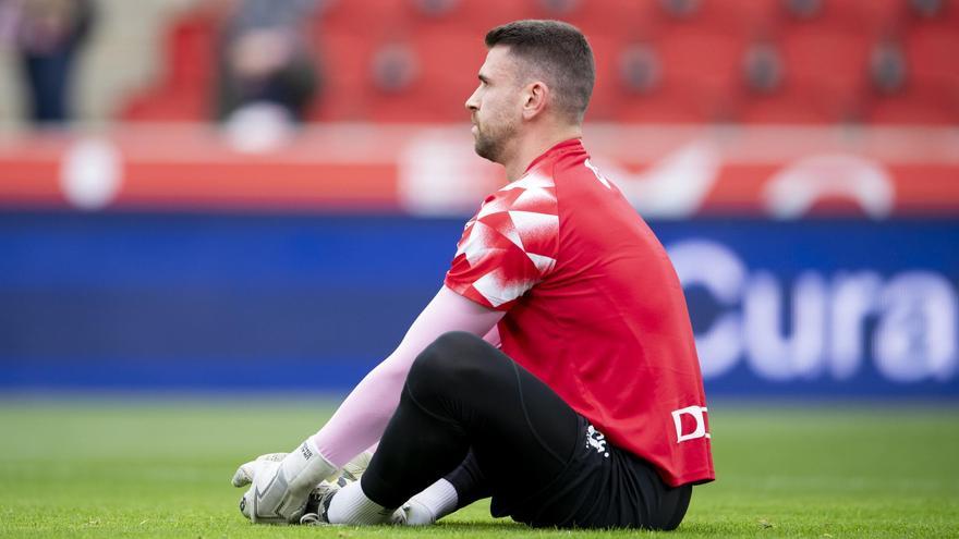 Unai Simón, crítico con el árbitro y con sus compañeros