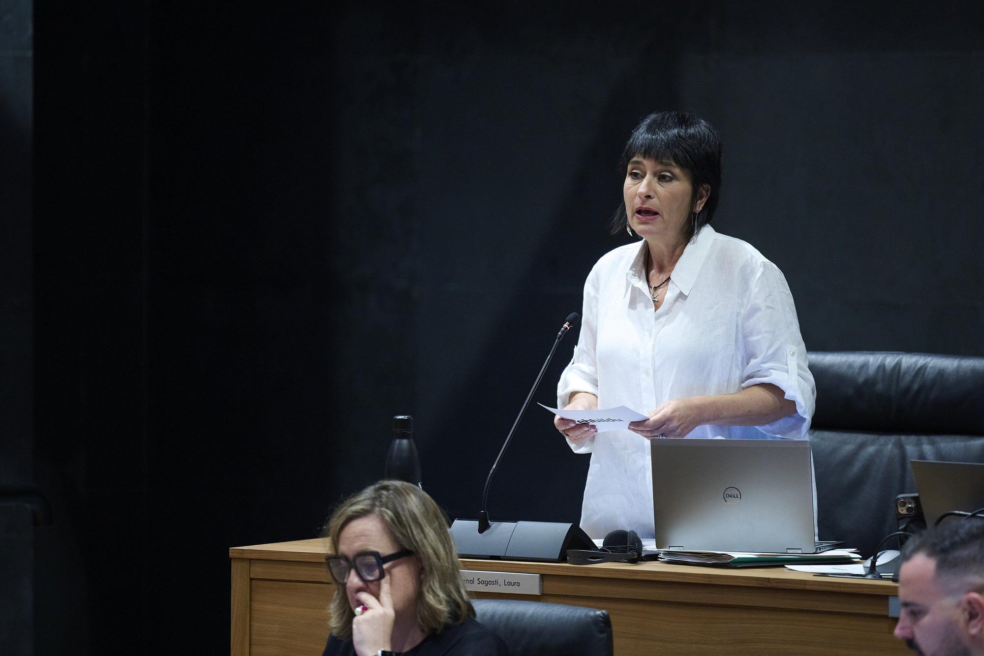 Fotos del pleno del Parlamento de Navarra (jueves 25 de septiembre de 2025)