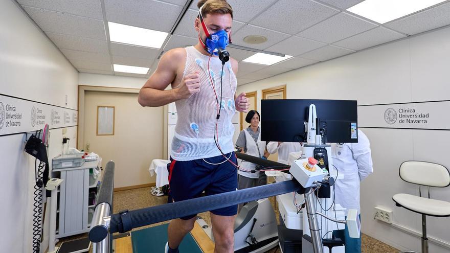 Osasuna inicia las pruebas médicas con Barja, Moncayola, Aimar y Herrando al frente