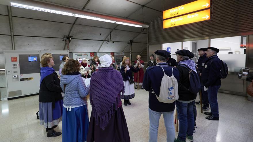 La tradición de Santa Águeda sonará en Metro Bilbao gracias a nueve coros