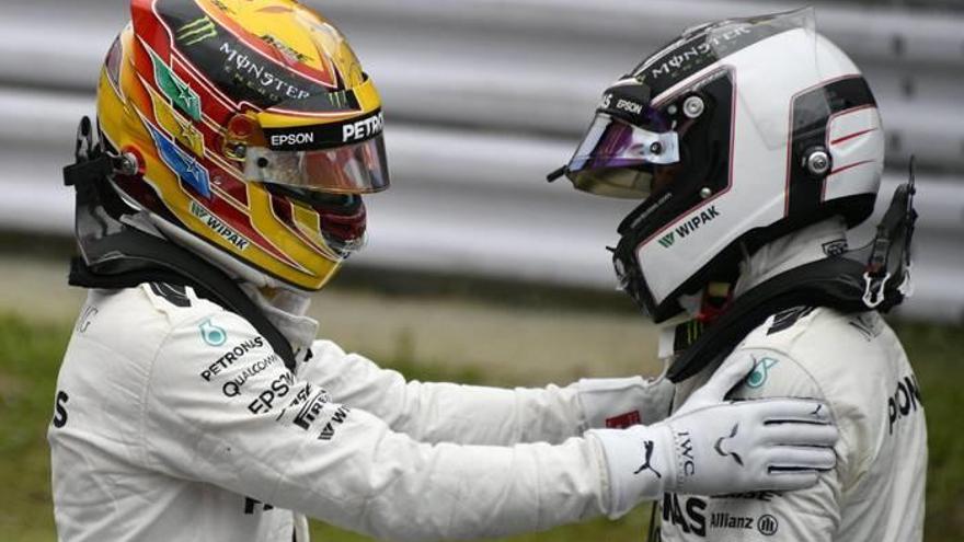 Hamilton logra su &#039;pole&#039; número 71, la primera en Suzuka