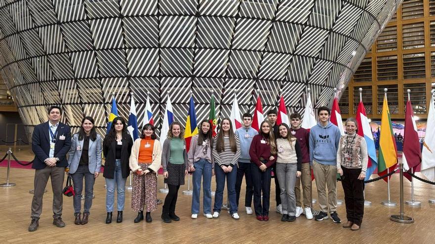 Ocho jóvenes pamploneses están en Bruselas con el programa municipal ‘Destino Europa’