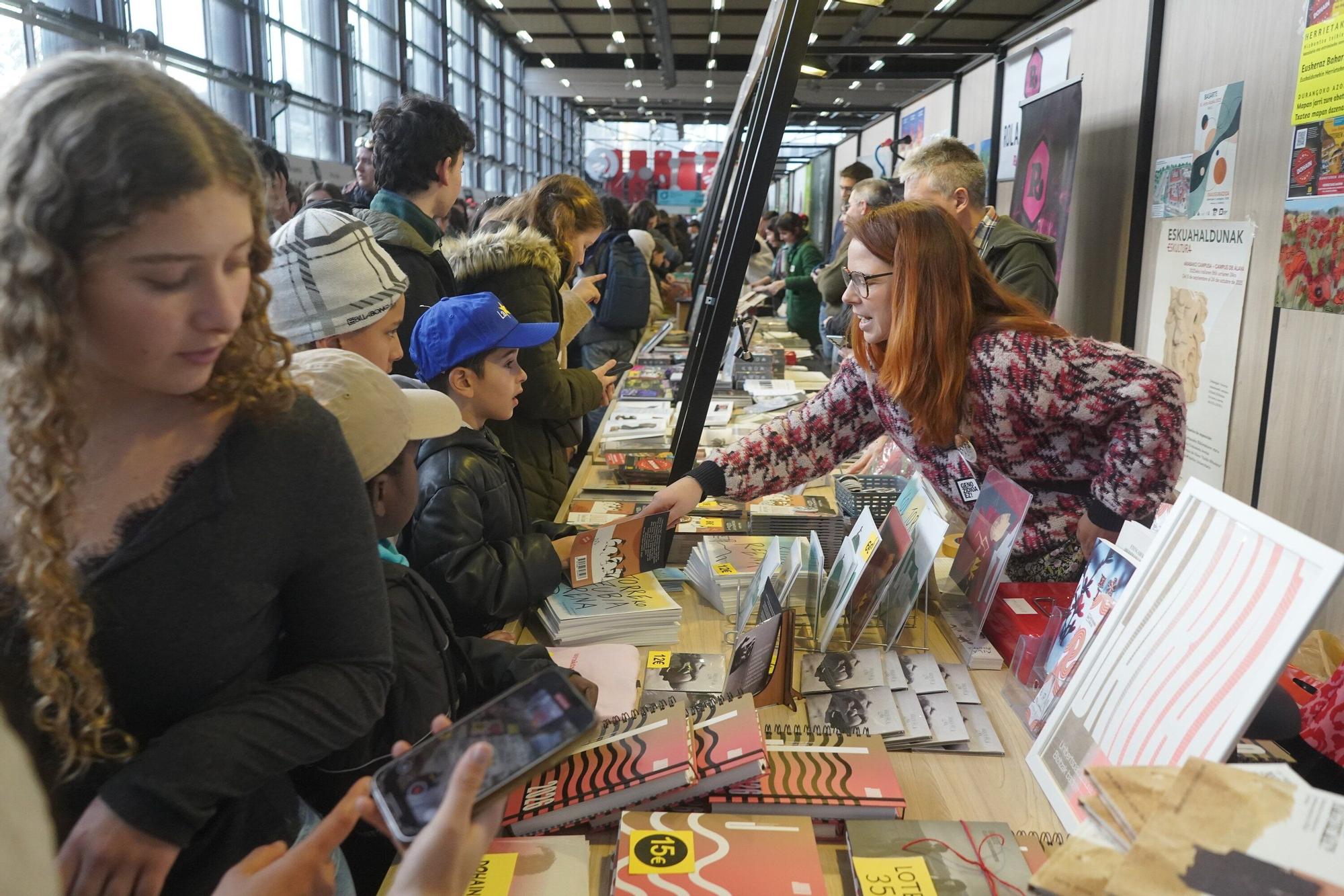 Durangoko Azoka: abre la cita cultural más importante con el Ikasle Eguna