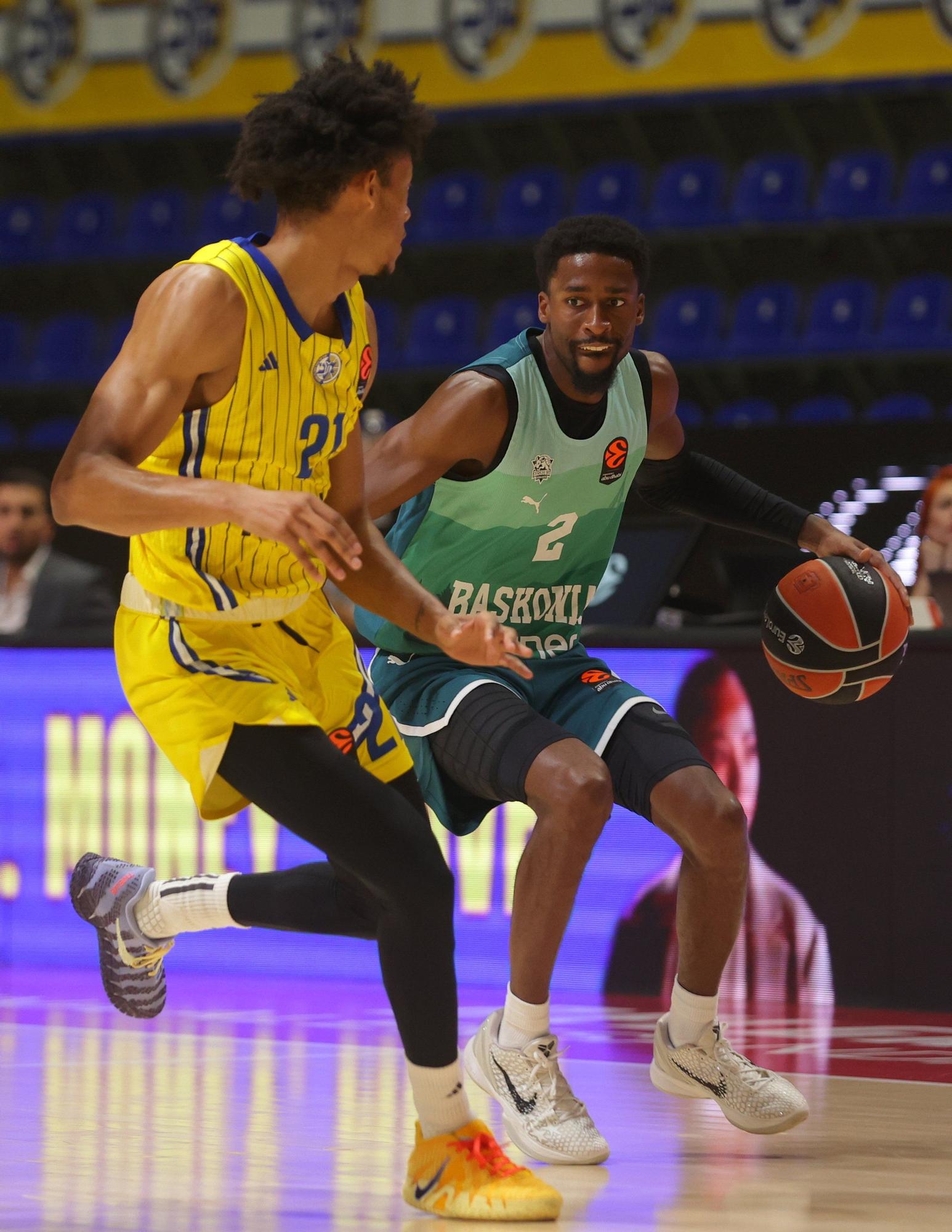 Todas las fotos del Maccabi - Baskonia