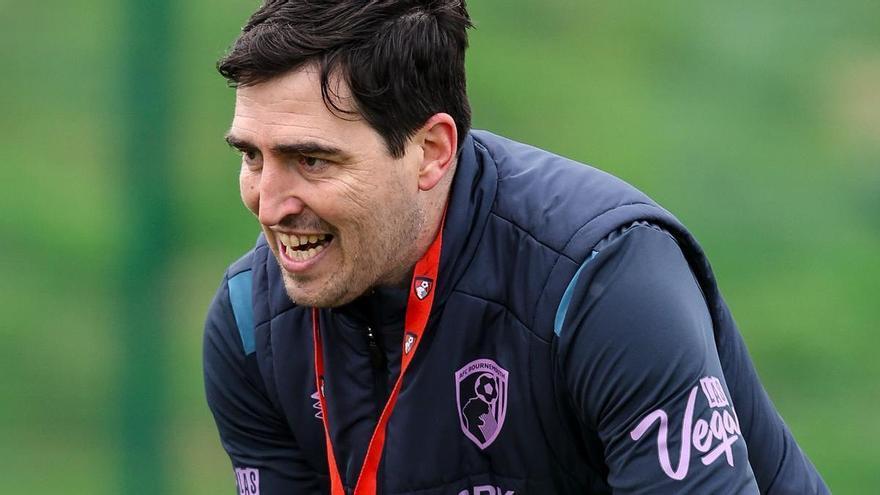 Andoni Iraola deja en el aire su renovación con el Bournemouth