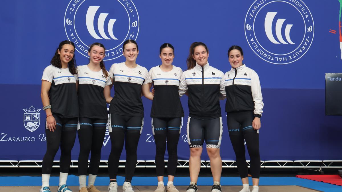 Halteras zarauztarras que participarán en el campeonato de esta semana.