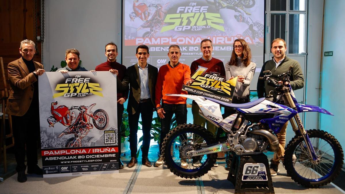 Carlos Mangado, Patxi Larrea, Íñigo Gómez,  Raúl Santos, Ignacio Catalán,  Javier De la Fuente, Natalia Murua y Daniel del Villar.