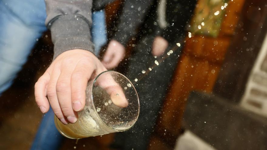 Agresión en un autobús de sidrería de Vitoria-Gasteiz tras llamar un pasajero "catalufo" a otro