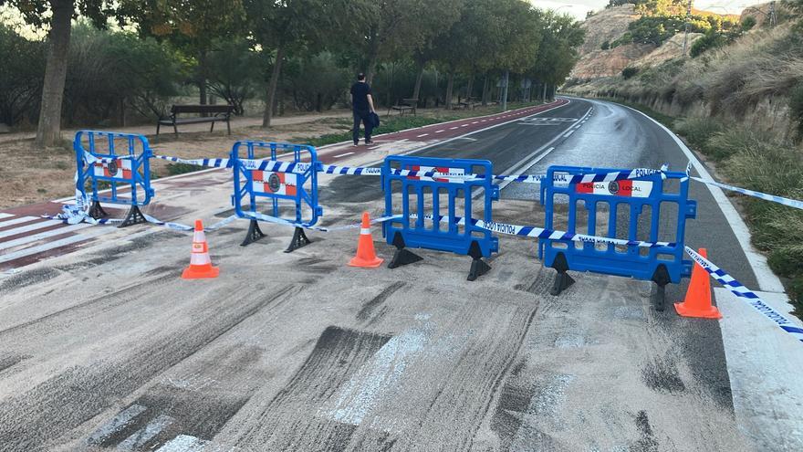 Accidente de un motorista en Tudela tras un vertido de aceite causado por un tractor