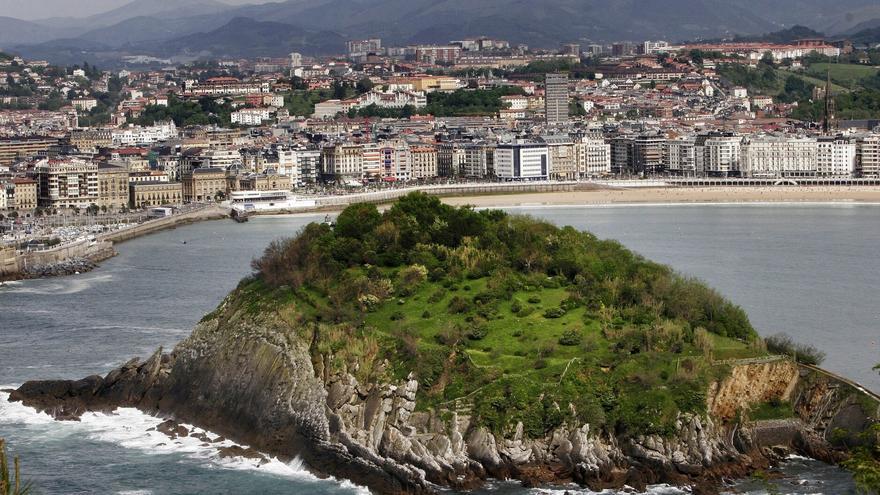 Cerrada la isla Santa Clara este martes por oleaje y mala mar