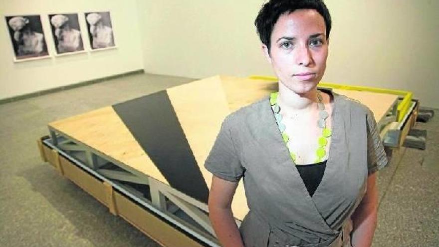 June Crespo: &quot;Nire helburua artelanak autonomia bat hartzea da&quot;