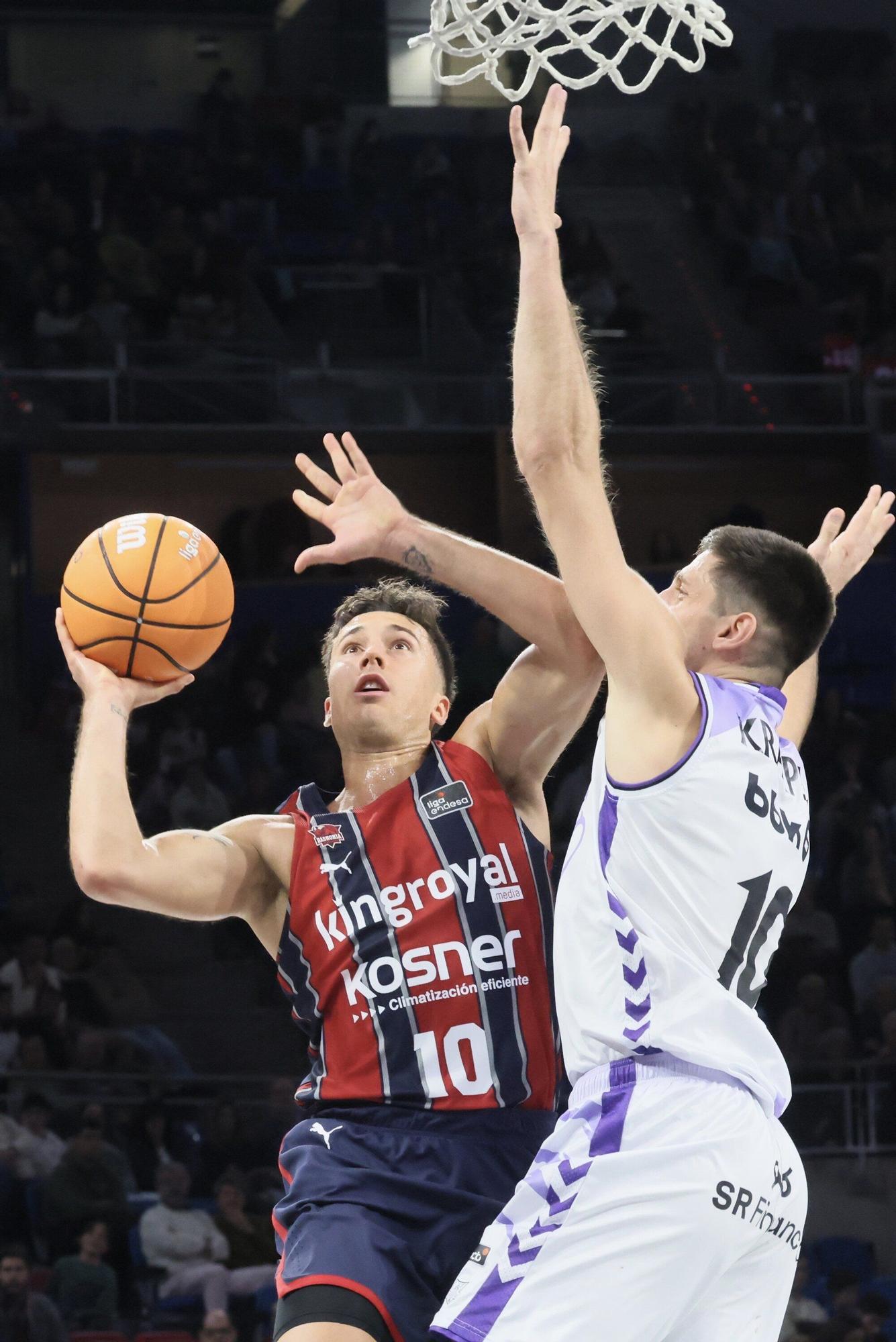 En imágenes: Ambientazo en el Buesa Arena