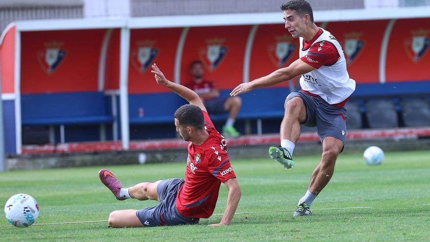 Osasuna se ejercita sin internacionales y sin Rosier