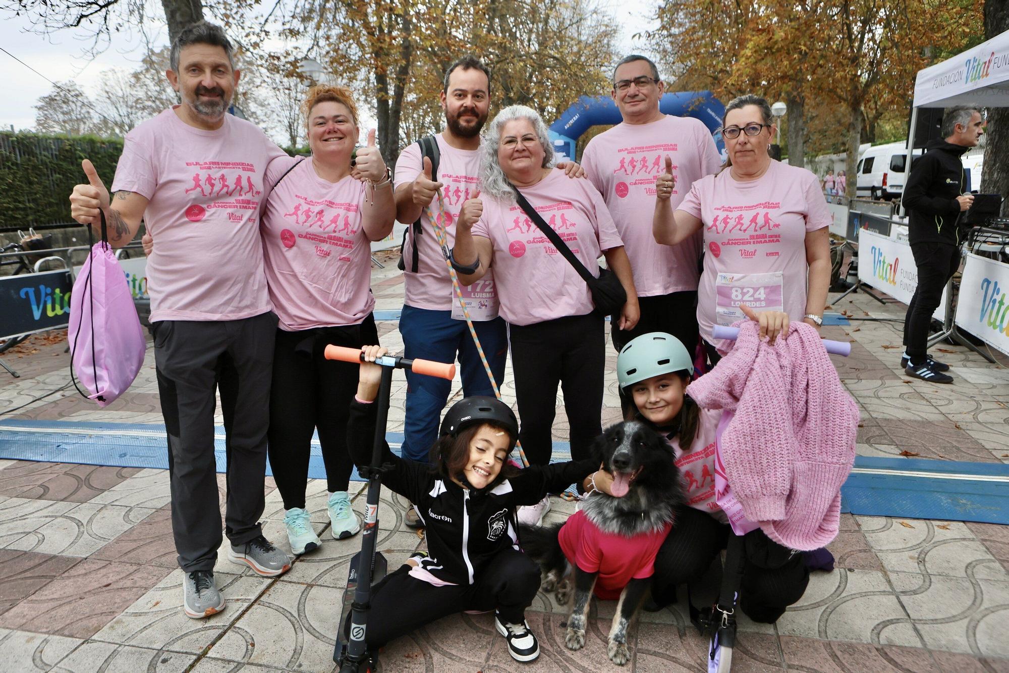 En imágenes: Vitoria se vuelca con la VI Carrera Solidaria contra el Cáncer de Mama