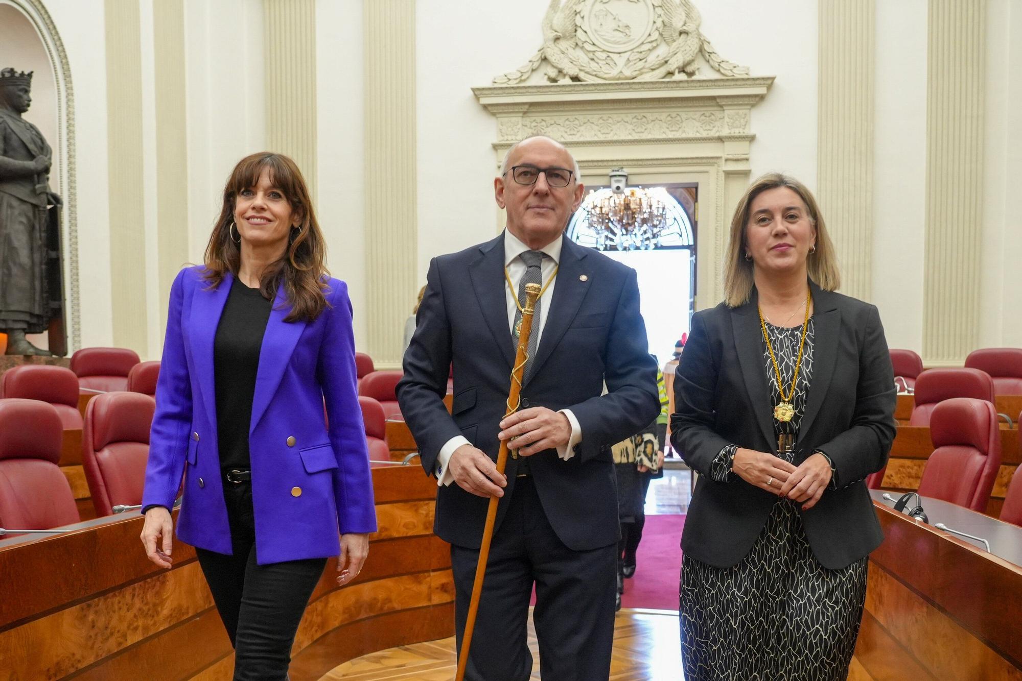 En imágenes: Pleno Tradicional de noviembre de Juntas Generales