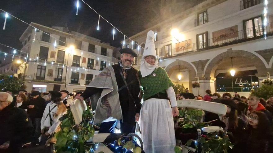 Olentzero y Mari Domingi, aclamados en Tudela