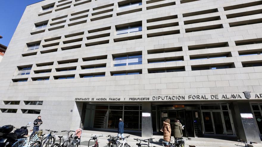 La Hacienda alavesa avanza en su transformación tecnológica con una nueva plataforma para agilizar la gestión tributaria