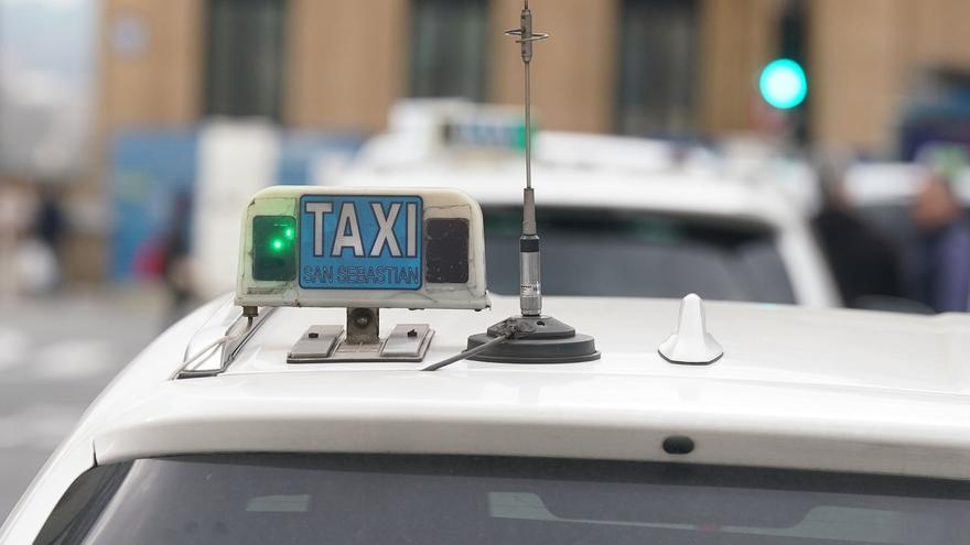 Condenado el hombre que propinó un tortazo a una taxista en Donostia