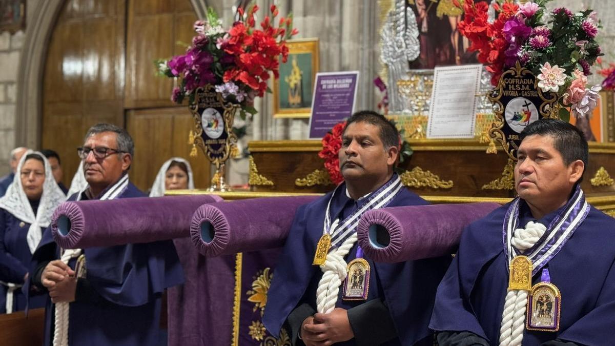 Gran levantada mundial del patrón de Perú