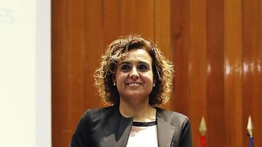 La nueva ministra de Sanidad, Servicios Sociales e Igualdad, Dolors Montserrat.