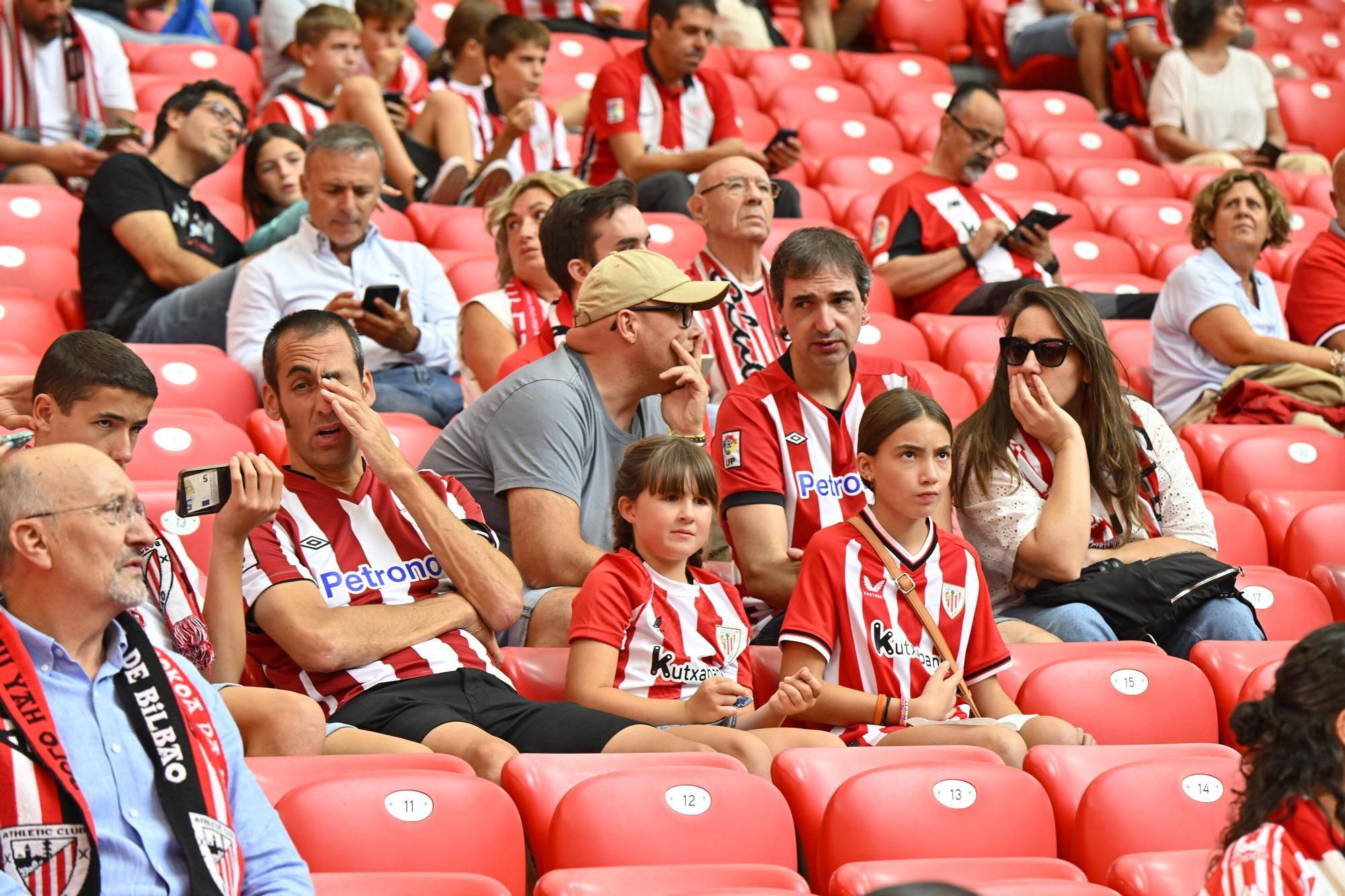 En imágenes: ¿Has estado en San Mamés viendo el Athletic-Alavés? Búscate en nuestra galería