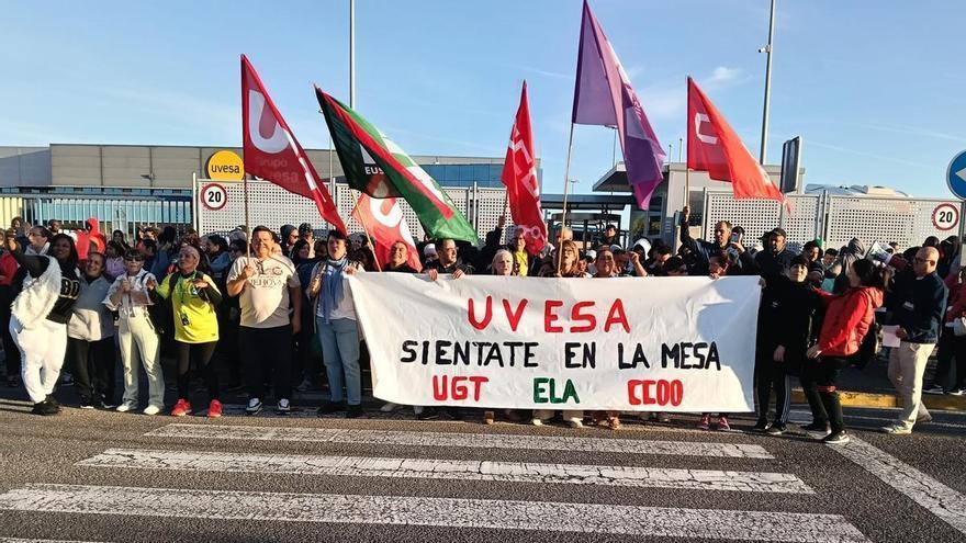 Paro total en el primer día de huelga en Uvesa Tudela por un convenio propio