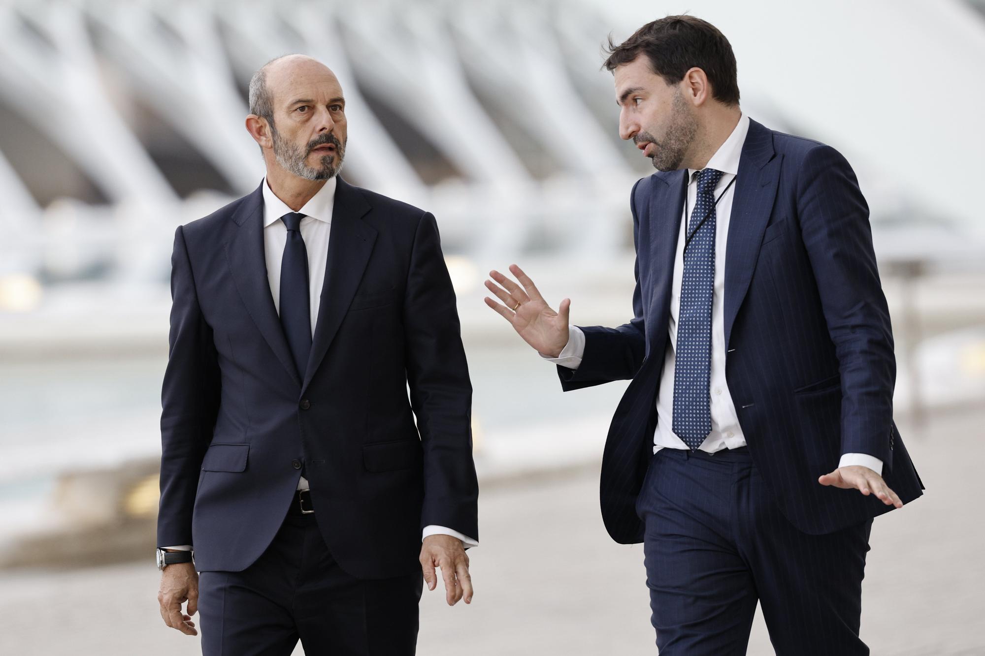 Comienzan a llegar los asistentes al funeral de Estado para las víctimas de la dana