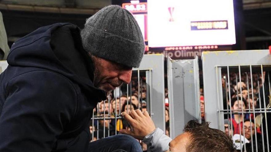 Los ultras del Milan amenazan con huelga y por carta a su presidente