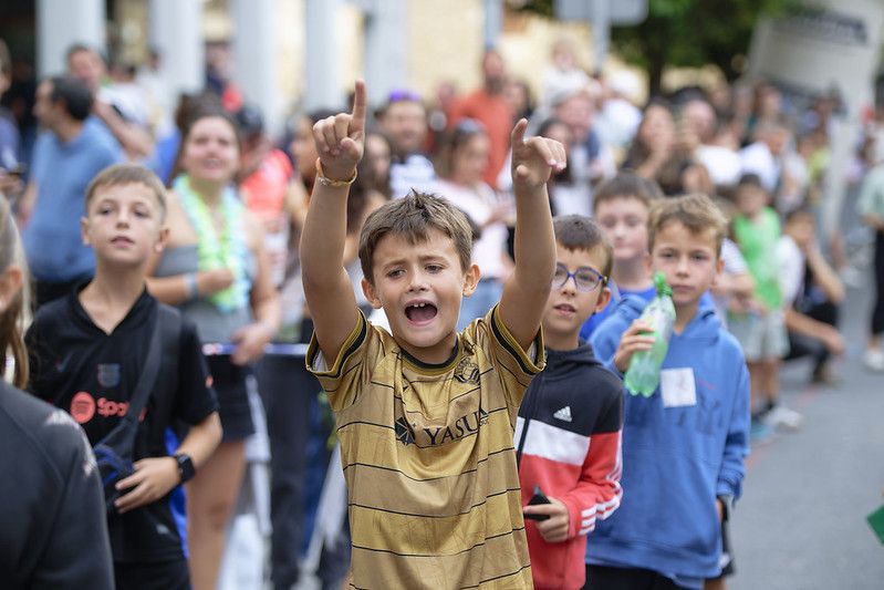Castellers, gigantes y carrera popular en las Agorreko Santikutzak de Legazpi