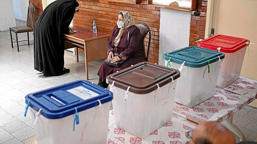 La abstención centró los comicios en Irán