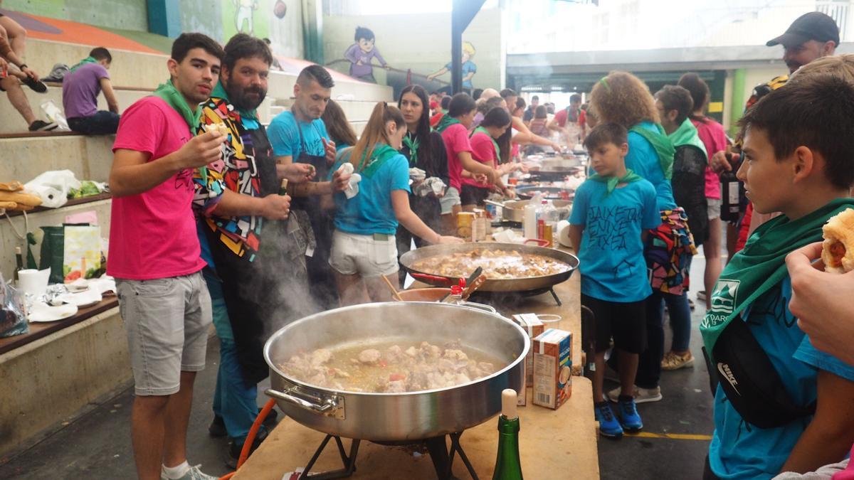 Mendaroko kuadrillek sukaldari gisa duten gaitasuna erakusteko aukera izango dute paella lehiaketan