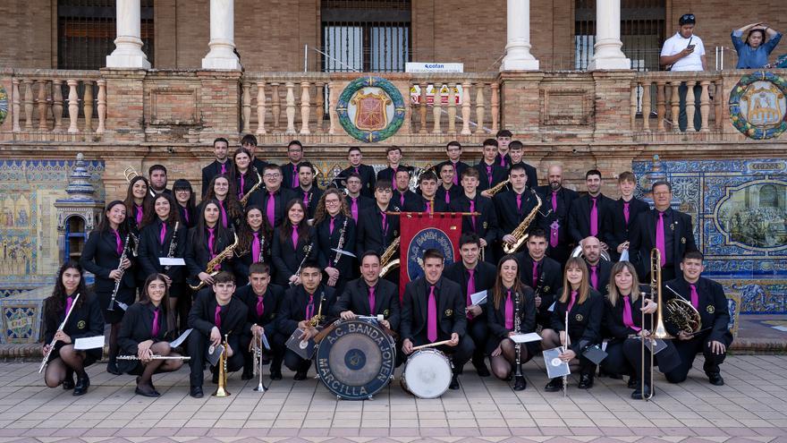 Concierto conjunto de la Banda Joven de Marcilla y Los Tenampas