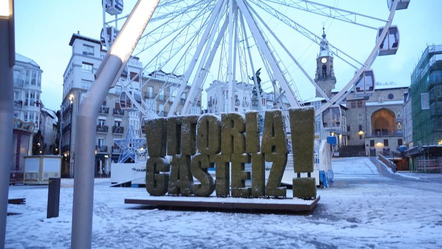 Vitoria pasa a fase de emergencia por la nieve